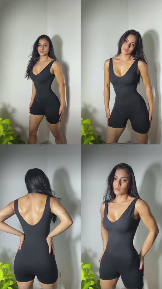 Enterizo Black Sculpt